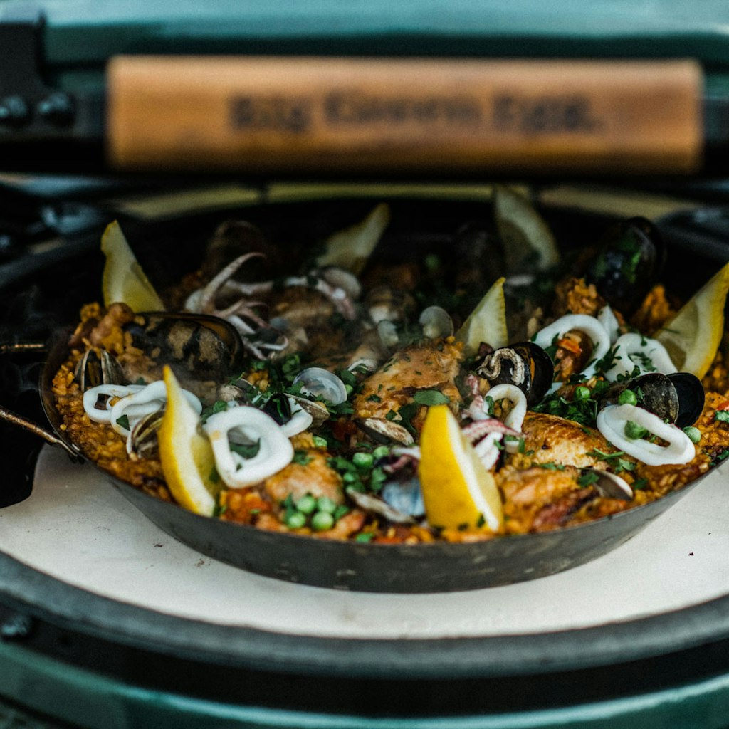 Big Green Egg Large EGG Essential Bundle