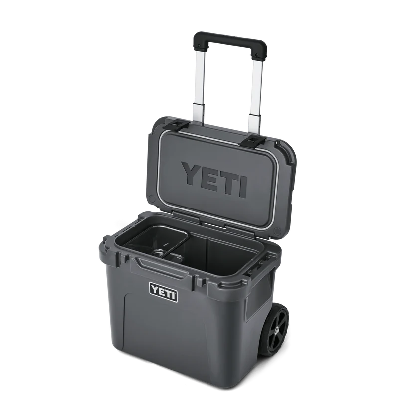 YETI Roadie 32 Wheeled Cool Box