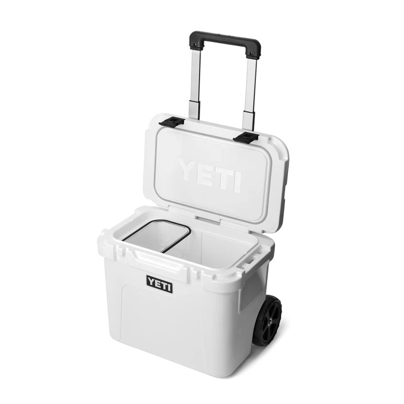 YETI Roadie 32 Wheeled Cool Box