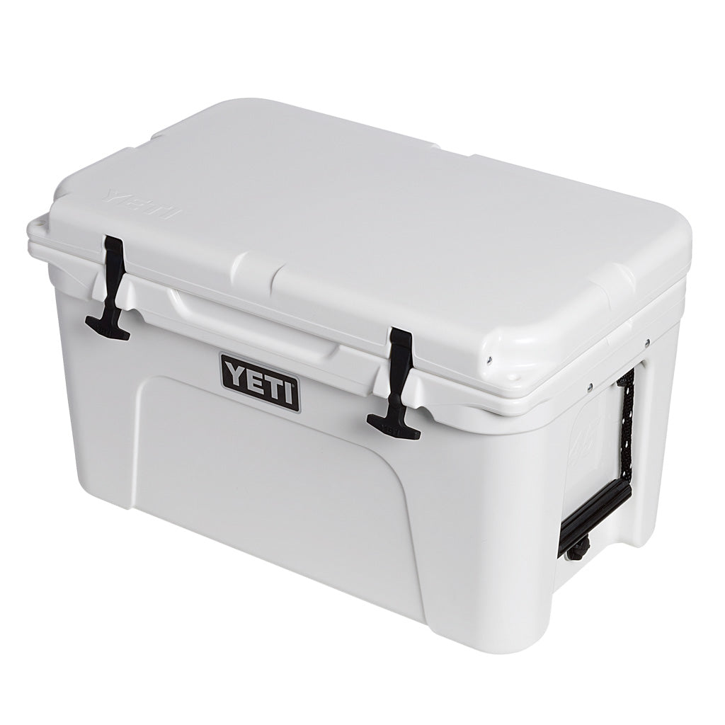 YETI Tundra 45 White - front, lid closed
