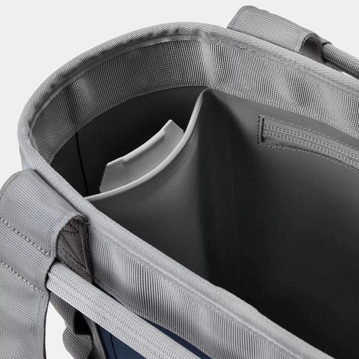 YETI Camino Carryall 20