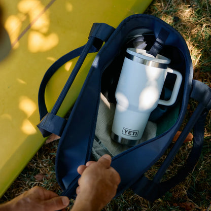 YETI Rambler 20 oz (591 ml) Travel Mug 2.0
