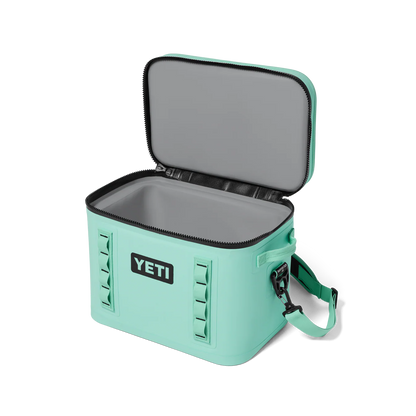 YETI Hopper Flip 18
