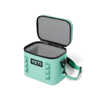 YETI Hopper Flip 8