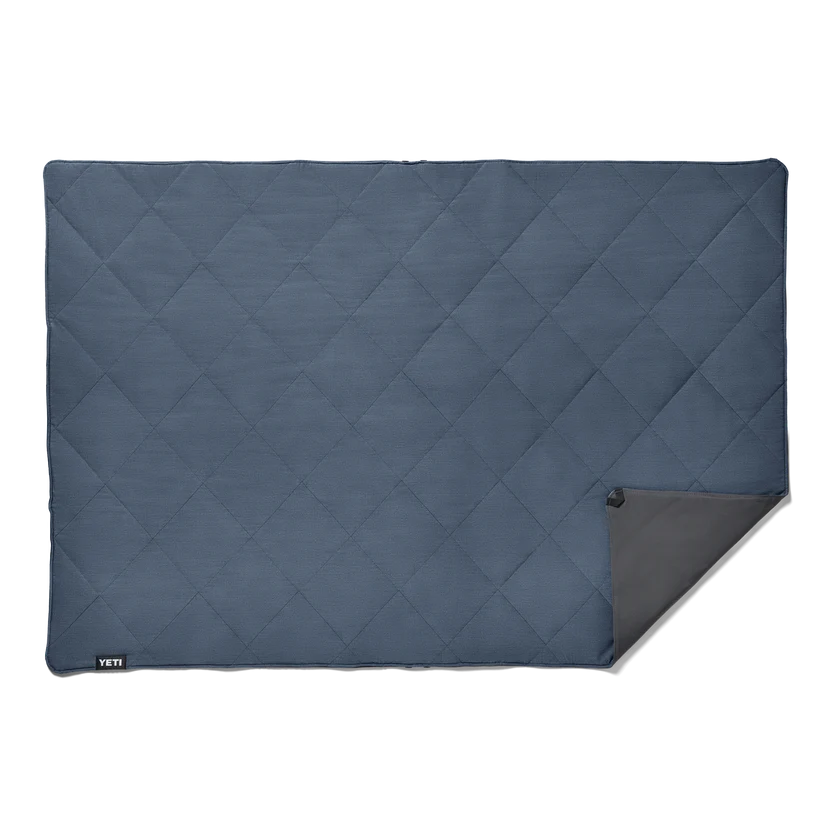 YETI Lowlands Blanket