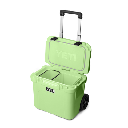 YETI Roadie 32 Wheeled Cool Box