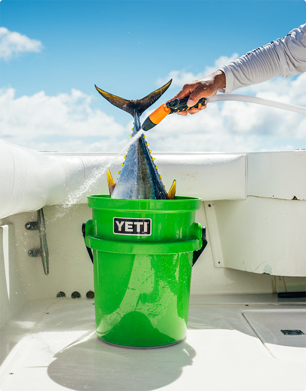 YETI Loadout 5-Gallon Bucket, Impact Resistant Fishing/Utility Bucket,  Canopy Green